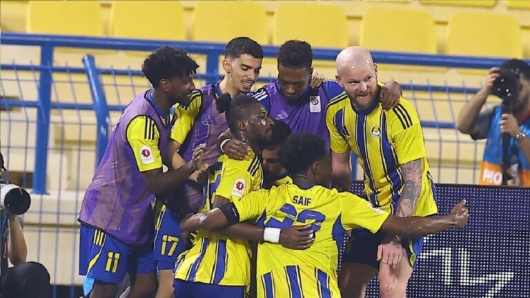 الغرافة يقسو على الدحيل بثلاثية