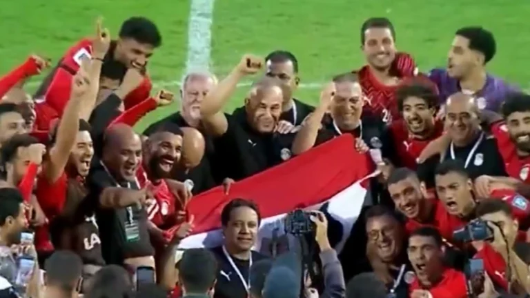 فرحة لاعبي منتخب مصر بتأهلهم إلى نهائيات كأس العالم 2026 .. تغطية
