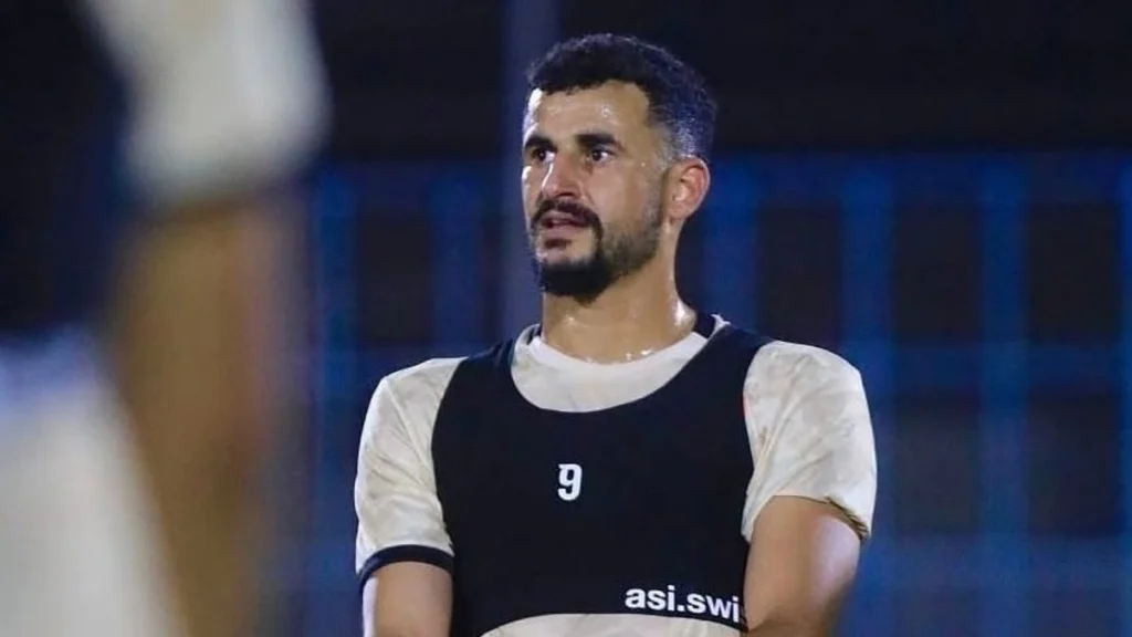 جاهزية أيمن حسين لمواجهتي الملحق الآسيوي مع العراق