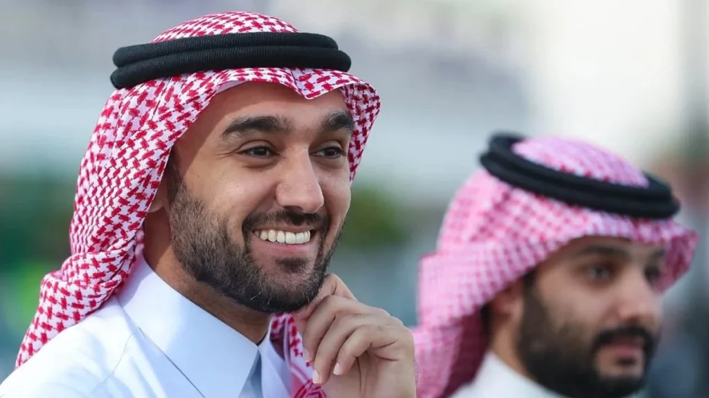 وزير الرياضة يهنئ الأخضر: فوز مهم وخطوة نحو المونديال