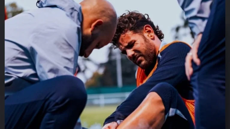 إصابة ثيو هيرنانديز تُربك الهلال قبل مواجهة الاتفاق