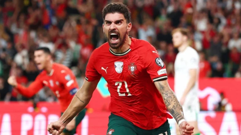 نيفيز يقود البرتغال للفوز على أيرلندا