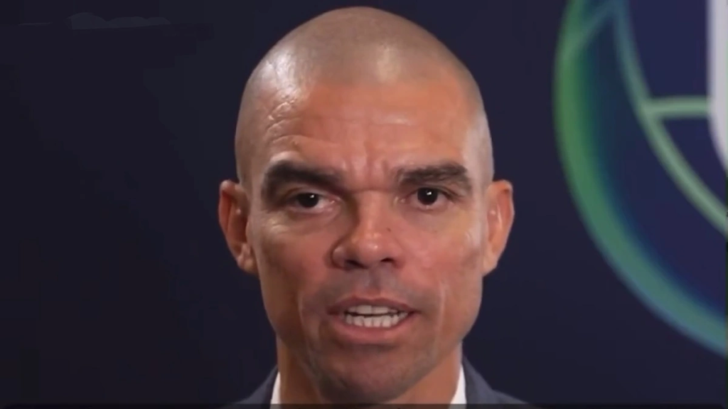 بيبي: من الصعب تخيل كرة القدم دون رونالدو.. تغطية