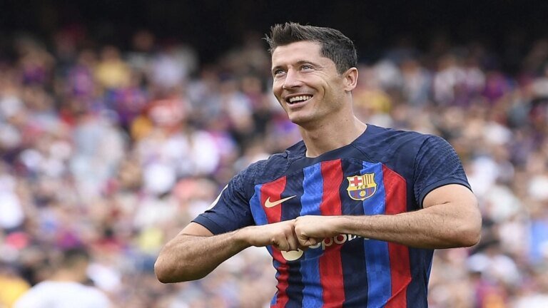 إصابة تبعد مهاجم برشلونة عن الملاعب