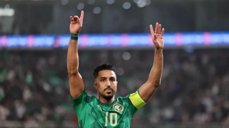 سالم الدوسري رجل مباراة الأخضر والعراق