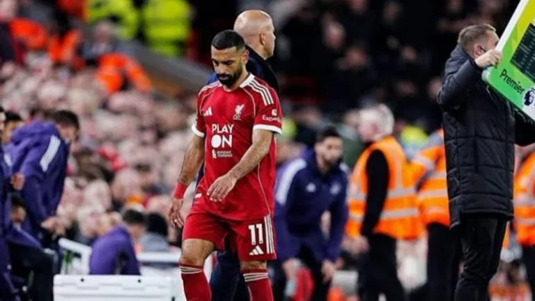 كريستال بالاس يطيح بليفربول بثلاثية قاسية