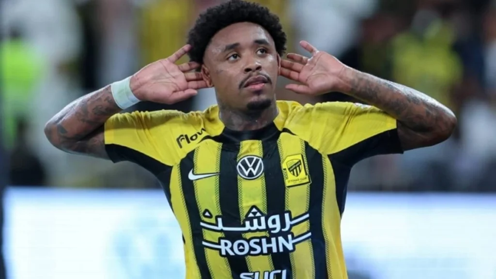 بيرغوين يعود لتدريبات الاتحاد استعداداً لقمة الهلال