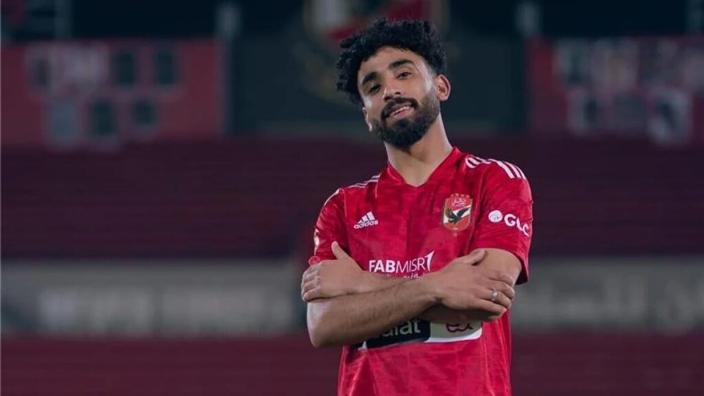 نجم الأهلي المصري يصدم النادي بمطالبه المالية لتجديد عقده