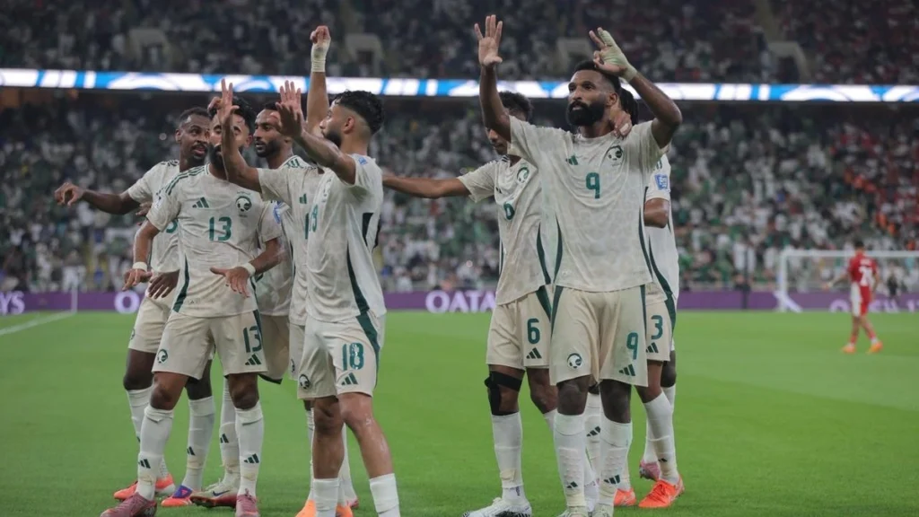 الأخضر يتجاوز إندونيسيا بثلاثية مثيرة .. تغطية وصور