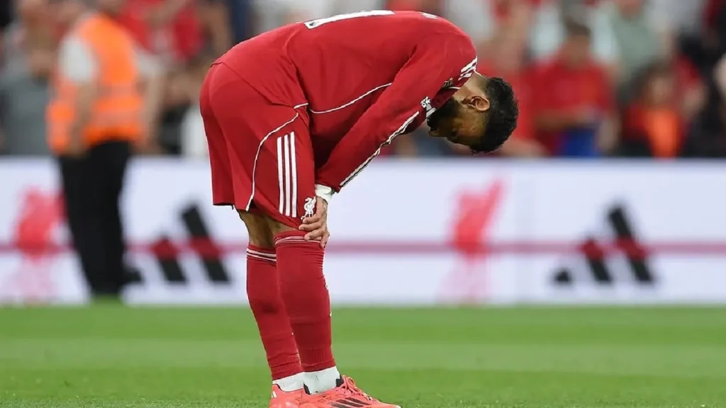 غضب جماهيري ضد محمد صلاح: أناني وبائس