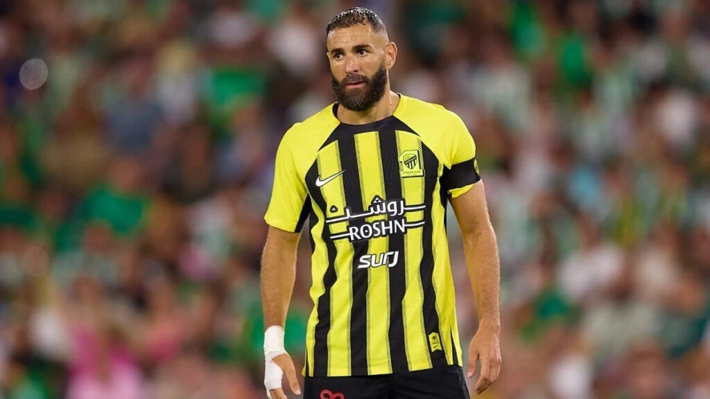 غريميو البرازيلي يخطط لضم بنزيما