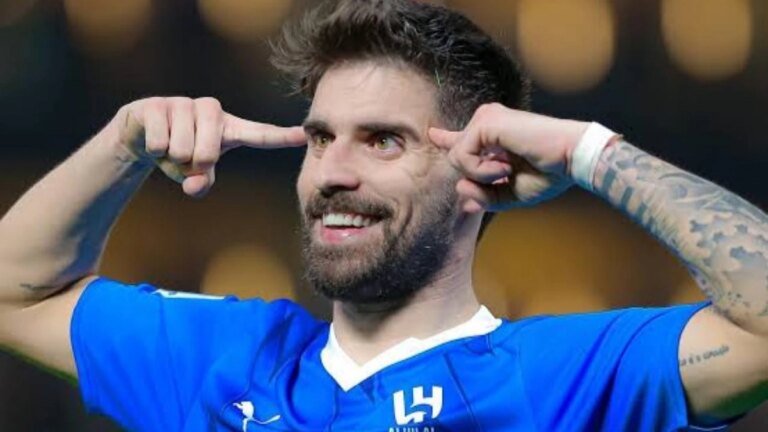 روبن نيفيز يُشعل الجدل برموز ساخرة بعد مباراة النصر