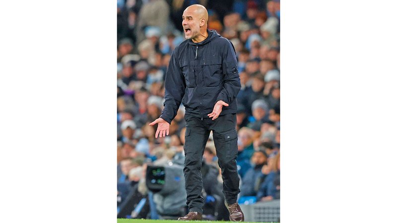 غوارديولا للاعبي سيتي: سأراقب أوزانكم