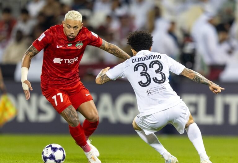 شباب الأهلي يفرّط في تقدمه.. ويتلقى هزيمة قاسية من السد