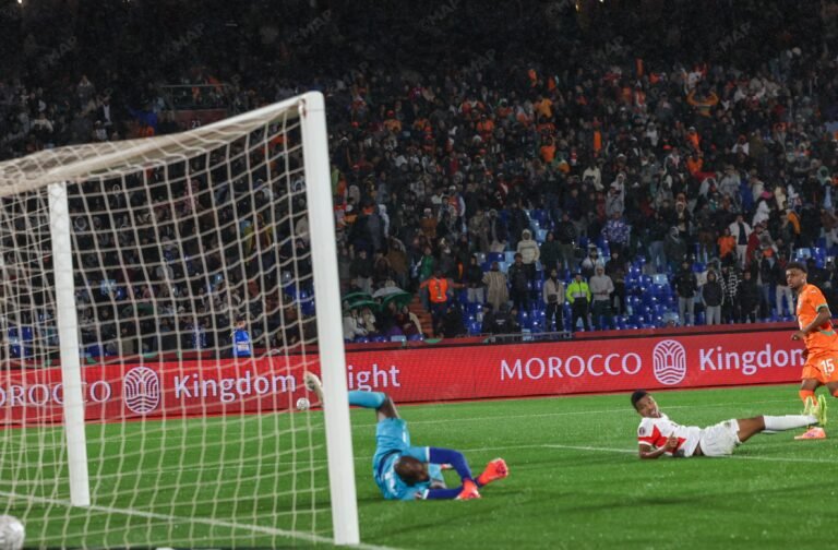 ساحل العاج يستهل دفاعه عن اللقب بفوز صعب على موزمبيق بأمم إفريقيا