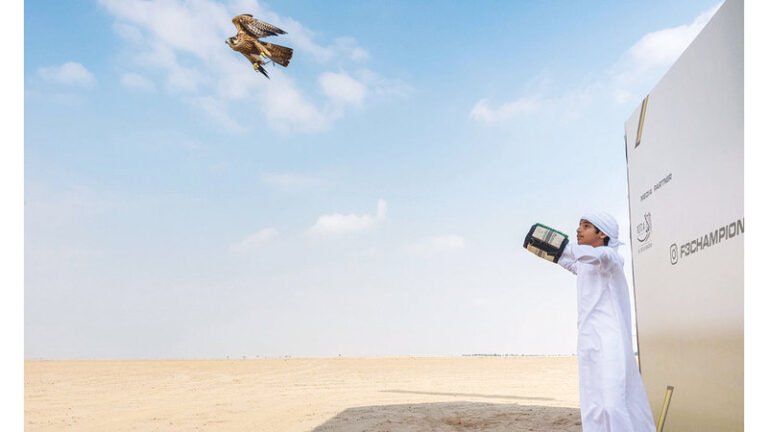 انطلاق تصفيات بطولة فزاع للهدد بمشاركة لافتة من الصقارين