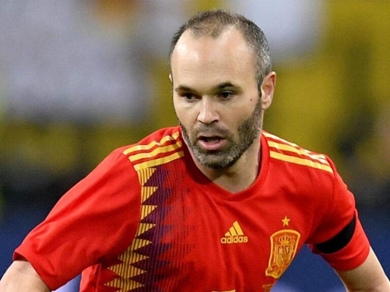 إنييستا: عائلتي تشعر بالراحة والسعادة في دبي