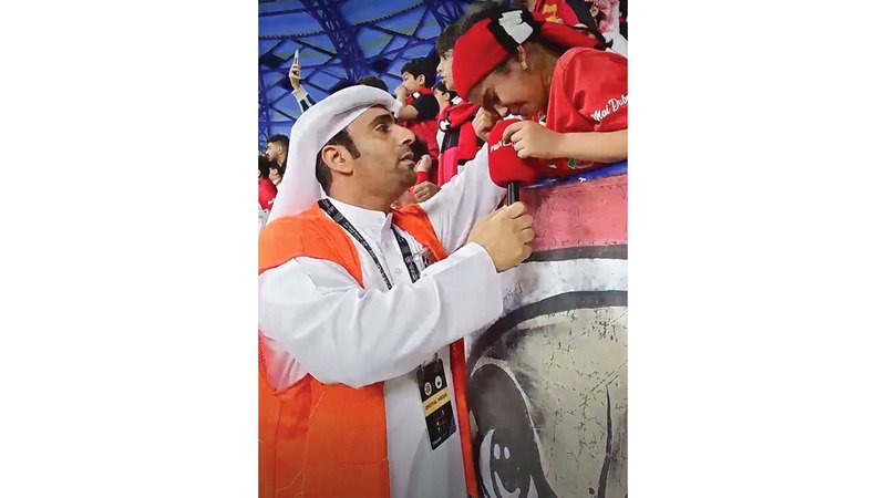 شباب الأهلي يكرّم الطفلة «شمة» نجمة فيديو «الإمارات اليوم»
