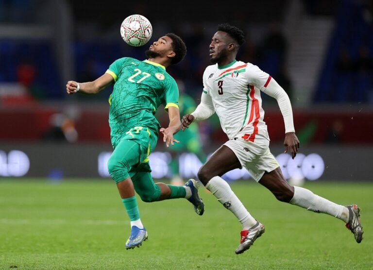 السنغال تفوز بثلاثية على السودان وتتأهل لدور الثمانية في كأس إفريقيا