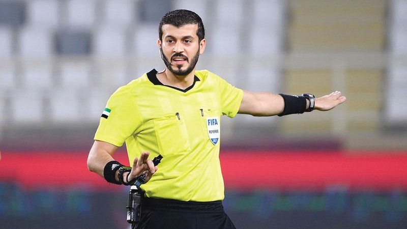 «صافرة» عمر آل علي تقترب من مونديال 2026.. وعادل النقبي خارج القائمة